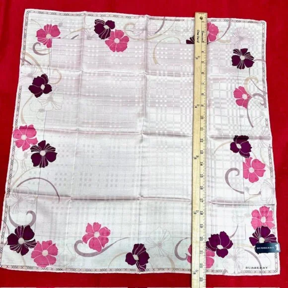 New Beautiful Burberry Scarf/Lg Handerchief silk 23" pink purole floral (33) - Picture 4 of 5